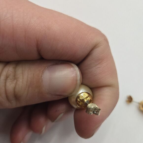 Vintage Signed Kenneth Jay Lane KJL Large Faux Pearl Studs Earrings Gold Tone - Picture 3 of 4